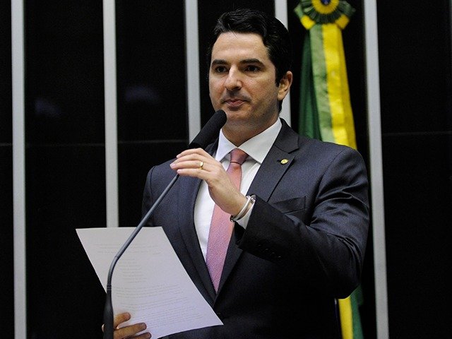 Gustinho Ribeiro deputado federal 2026